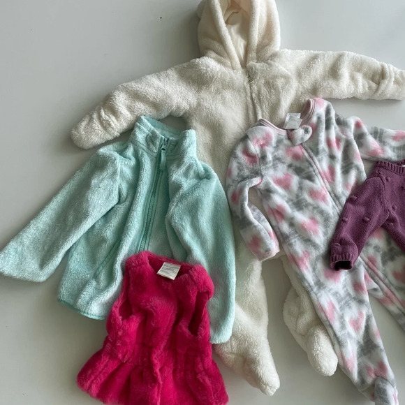 Old Navy Carter’s First Impression Warm Onesie Pajamas Size 6-12 months - Picture 3 of 9